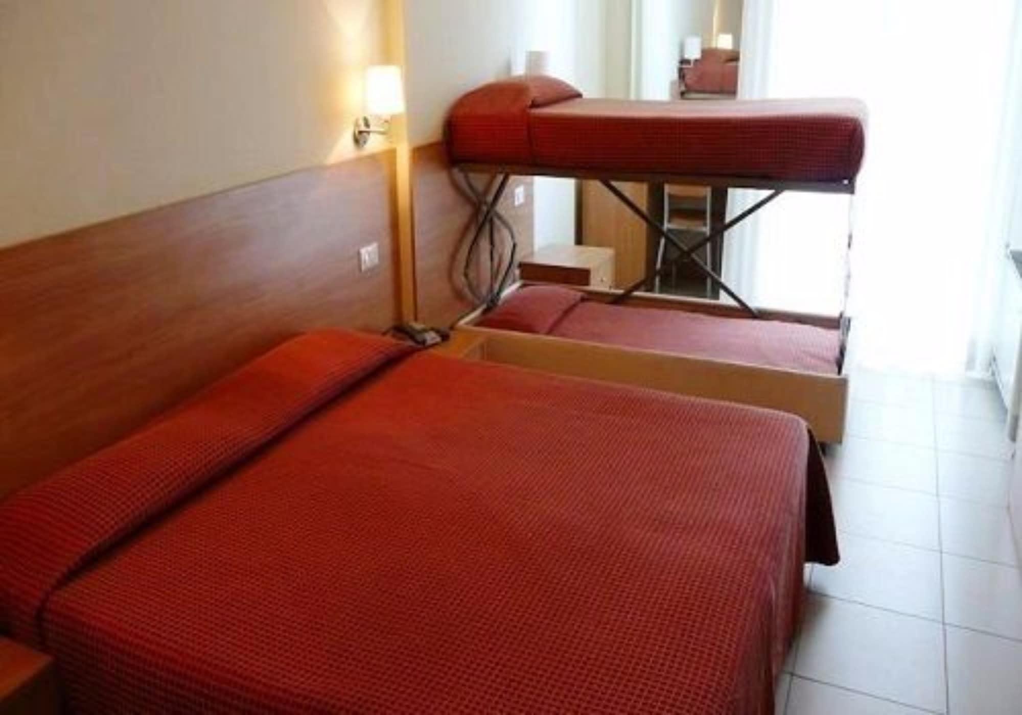 Hotel Majorca Sul Mare In Centro A ริชโชเน ภายนอก รูปภาพ