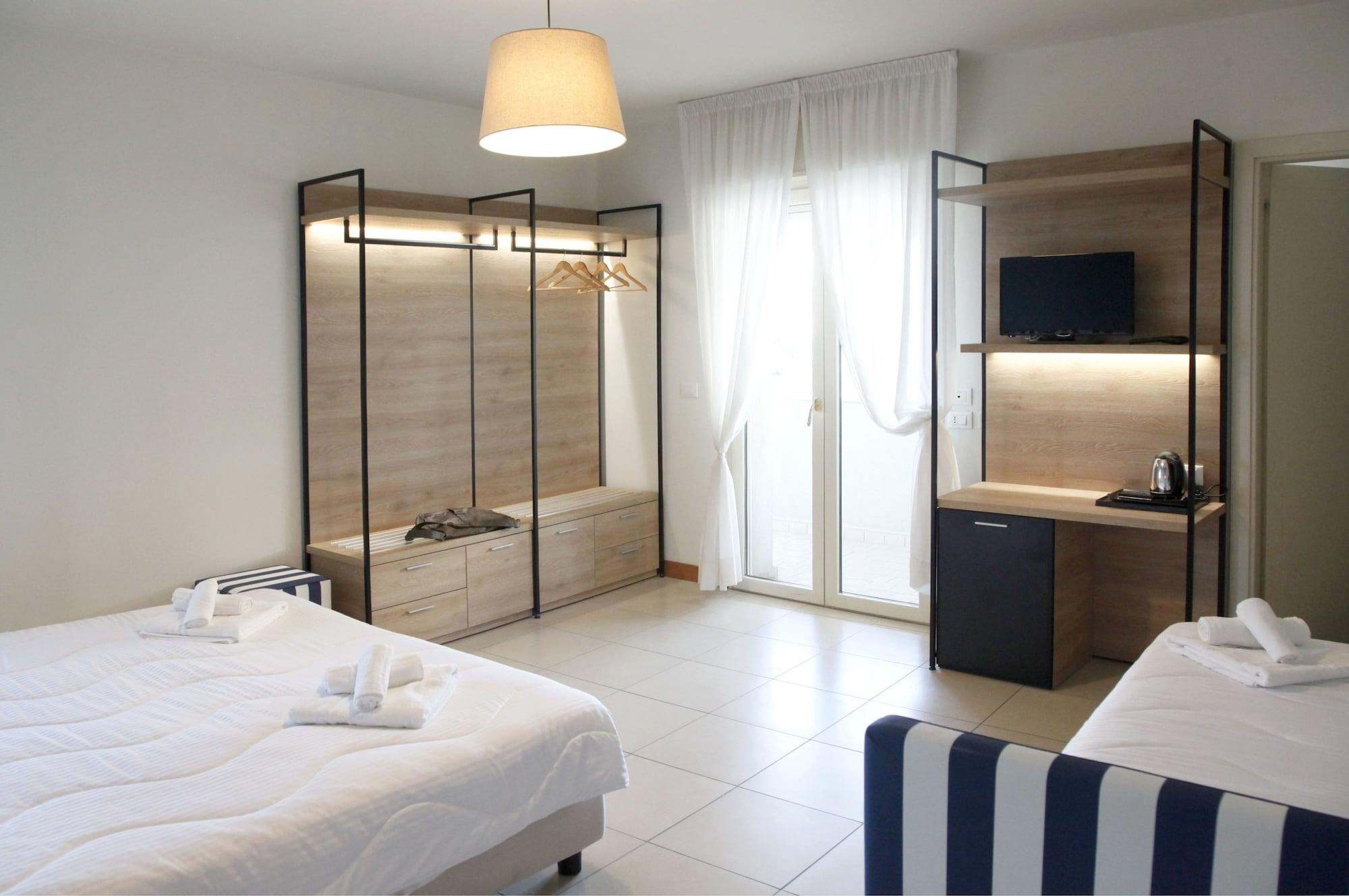 Hotel Majorca Sul Mare In Centro A ริชโชเน ภายนอก รูปภาพ