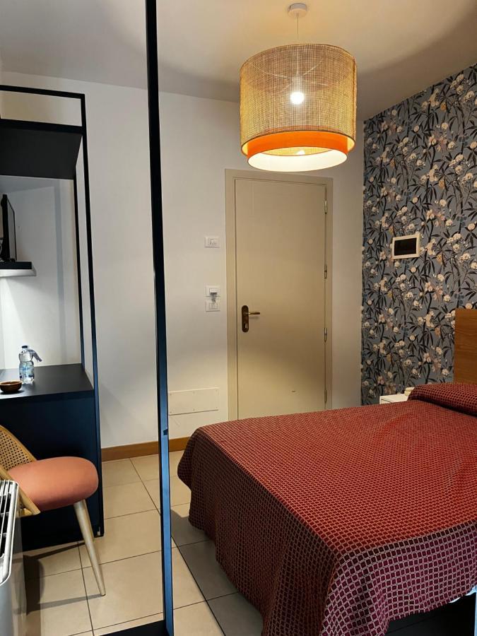 Hotel Majorca Sul Mare In Centro A ริชโชเน ภายนอก รูปภาพ
